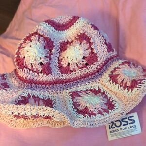 Steve Madden Pink Crochet Bucket Hat NWT One Size